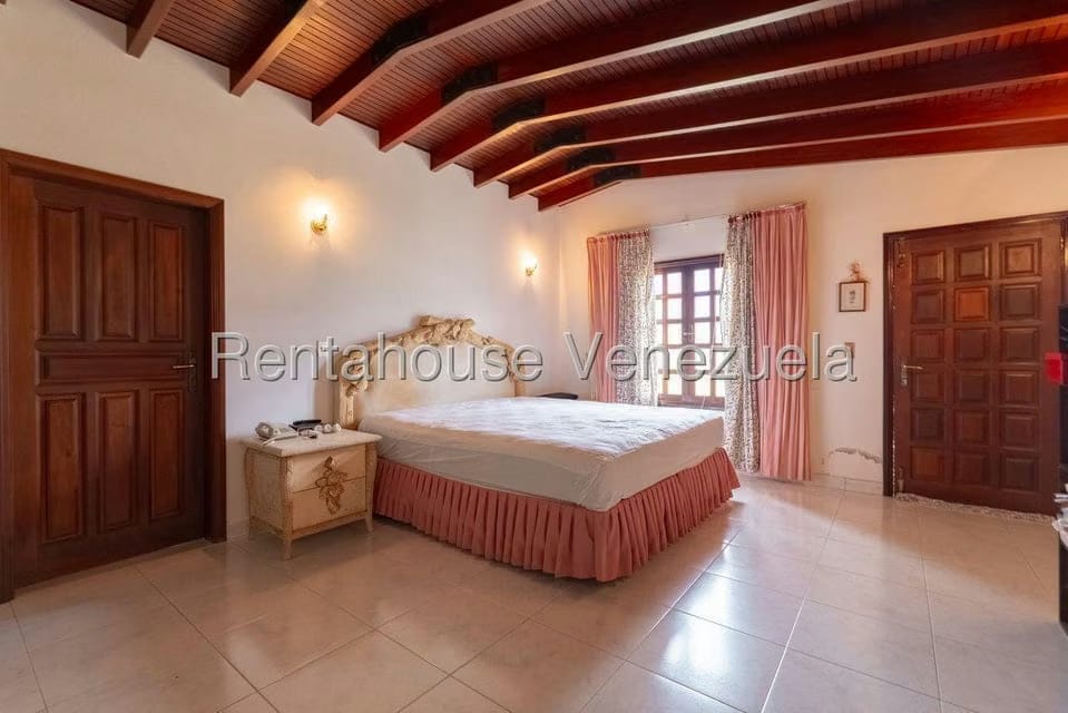 Casa (Multipes Niveles) en Venta en Lomas del Mirador, Distrito Metropolitano - 18
