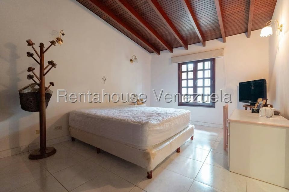 Casa (Multipes Niveles) en Venta en Lomas del Mirador, Distrito Metropolitano - 22