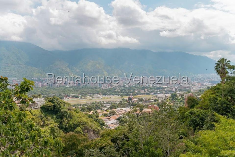 Casa (Multipes Niveles) en Venta en Lomas del Mirador, Distrito Metropolitano - 36