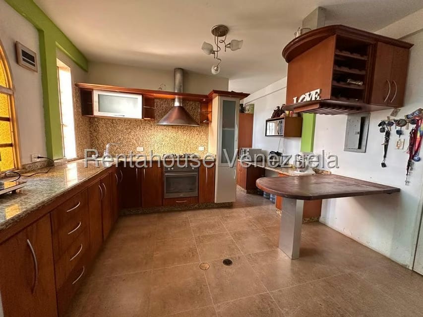 Casa (Multipes Niveles) en Venta en Agua Viva, Lara - 9