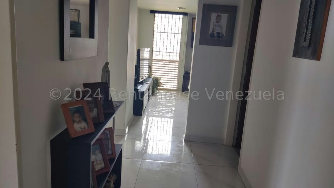 Apartamento (1 Nivel) en Venta en La Urbina, Distrito Metropolitano - 6