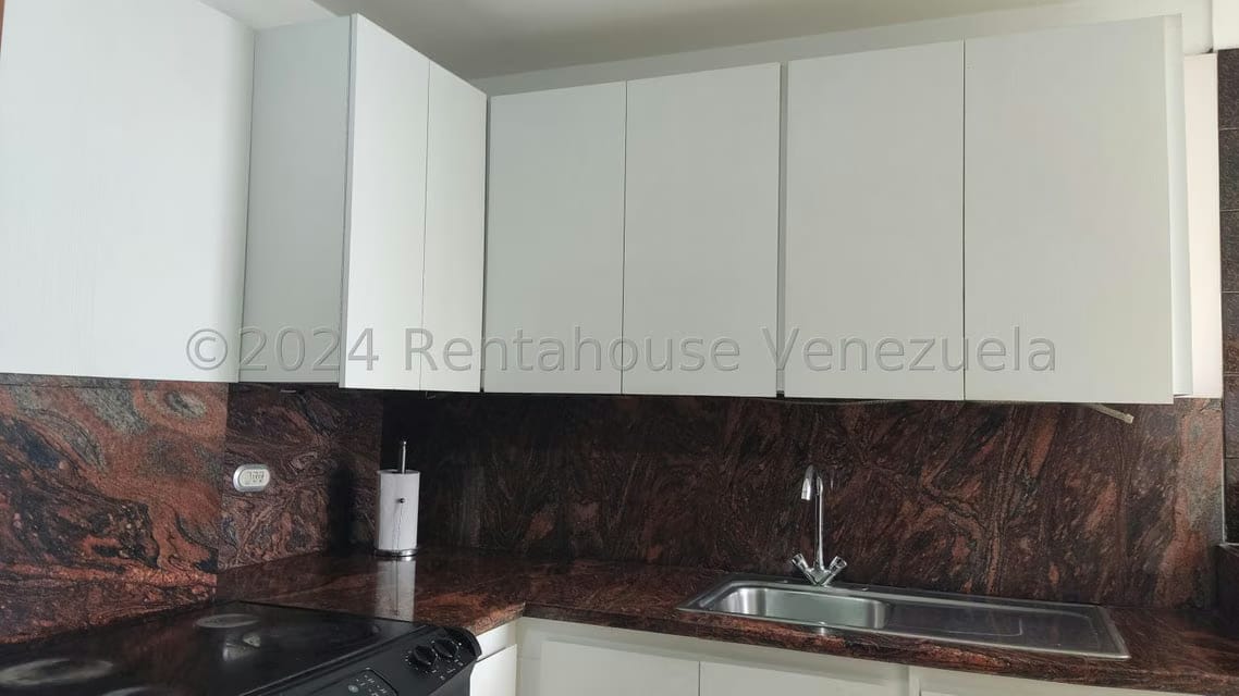 Apartamento (1 Nivel) en Venta en La Urbina, Distrito Metropolitano - 8
