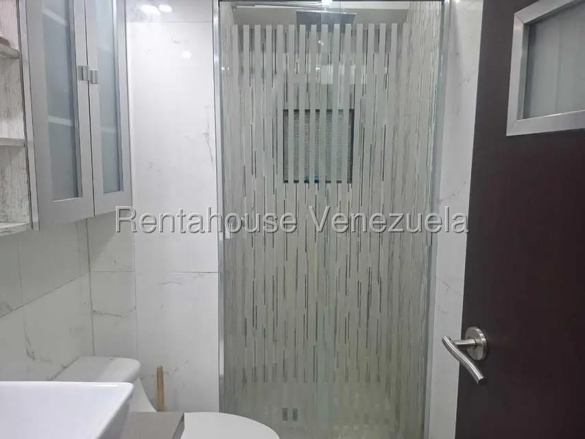 Apartamento (1 Nivel) en Alquiler en Manzanares, Distrito Metropolitano - 16