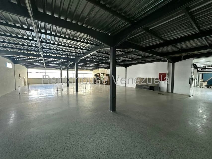 Comercial (Local Comercial) en Alquiler en Parroquia Concepcion, Lara - 18
