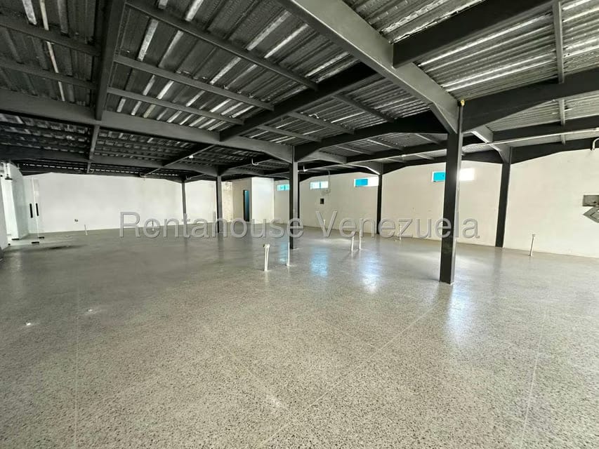 Comercial (Local Comercial) en Alquiler en Parroquia Concepcion, Lara - 25