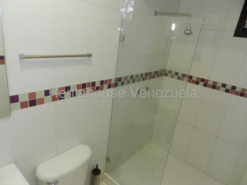 Apartamento (1 Nivel) en Alquiler en La Union, Distrito Metropolitano - 16