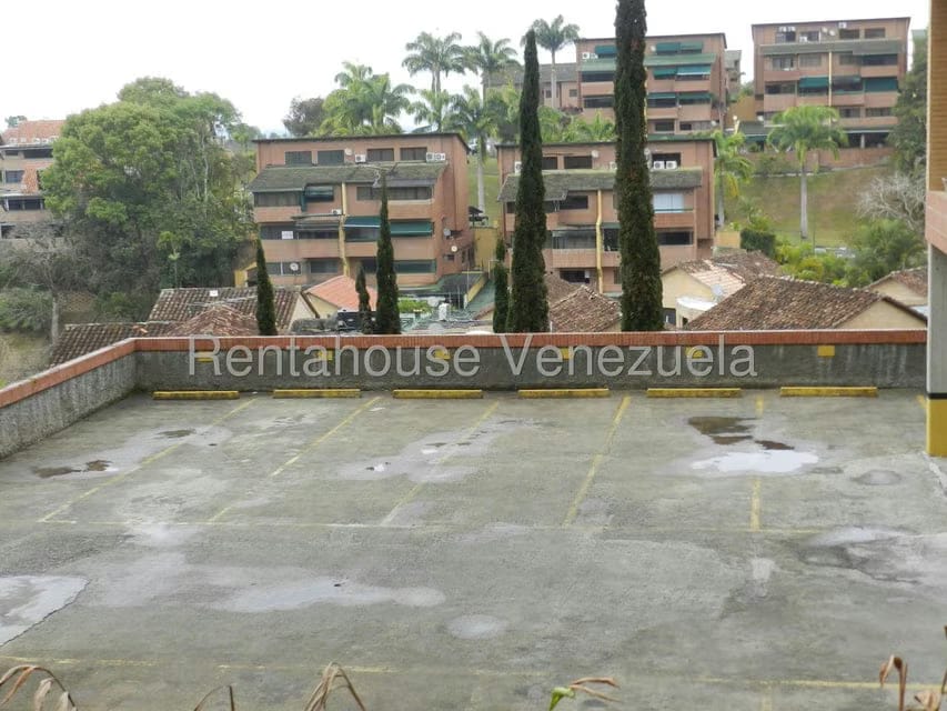 Apartamento (1 Nivel) en Alquiler en La Union, Distrito Metropolitano - 27