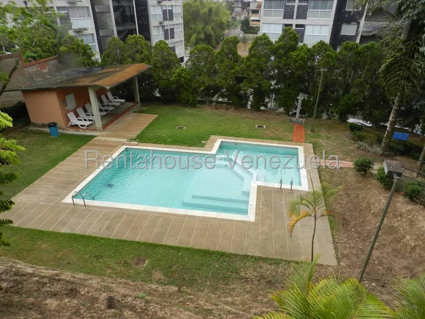 Apartamento (1 Nivel) en Alquiler en La Union, Distrito Metropolitano - 28