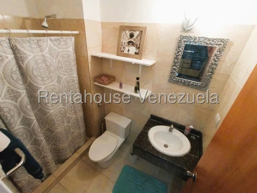 Apartamento (1 Nivel) en Venta en La Boyera, Distrito Metropolitano - 13