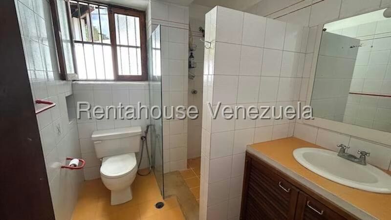 Casa (Duplex) en Venta en Oripoto, Distrito Metropolitano - 21