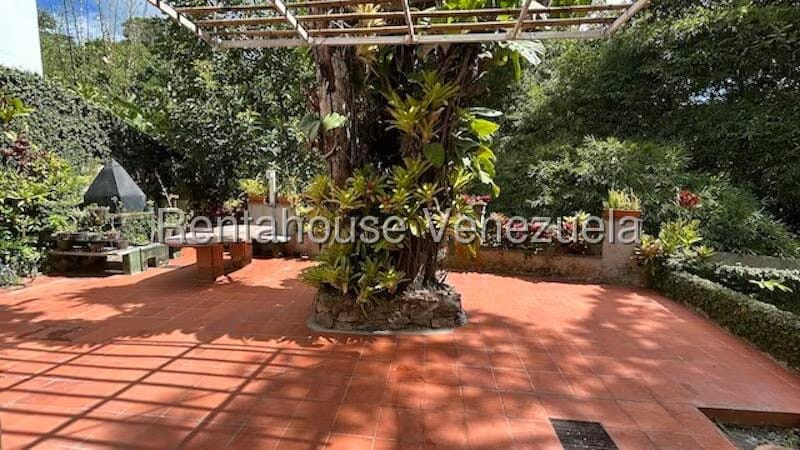 Casa (Duplex) en Venta en Oripoto, Distrito Metropolitano - 8