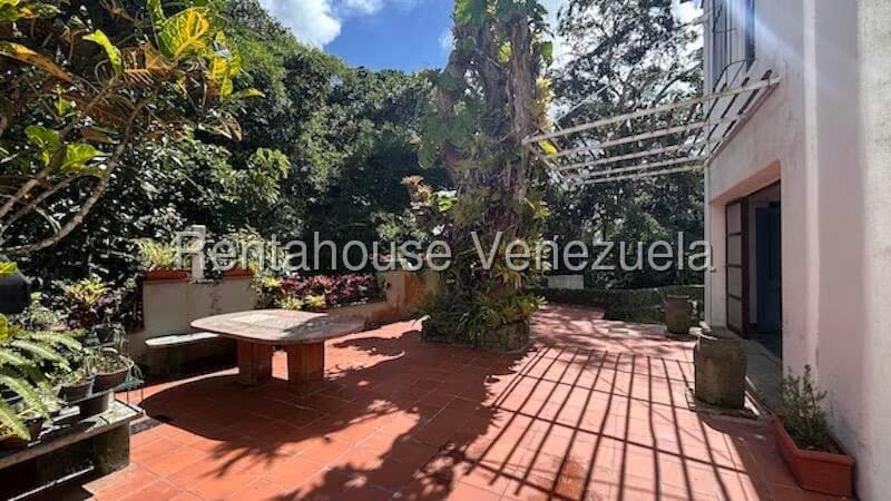 Casa (Duplex) en Venta en Oripoto, Distrito Metropolitano - 10