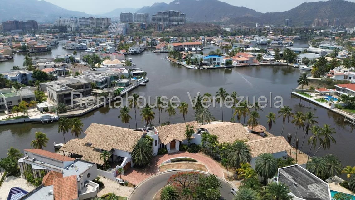 Casa (Multipes Niveles) en Venta en Las Villas, Anzoategui - 12