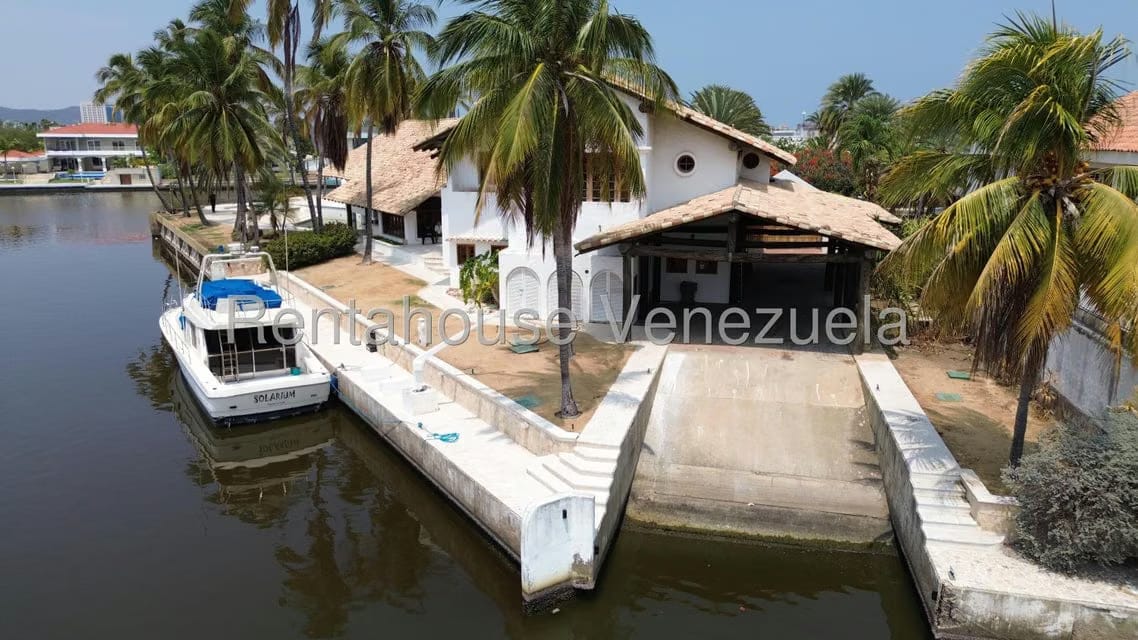 Casa (Multipes Niveles) en Venta en Las Villas, Anzoategui - 16