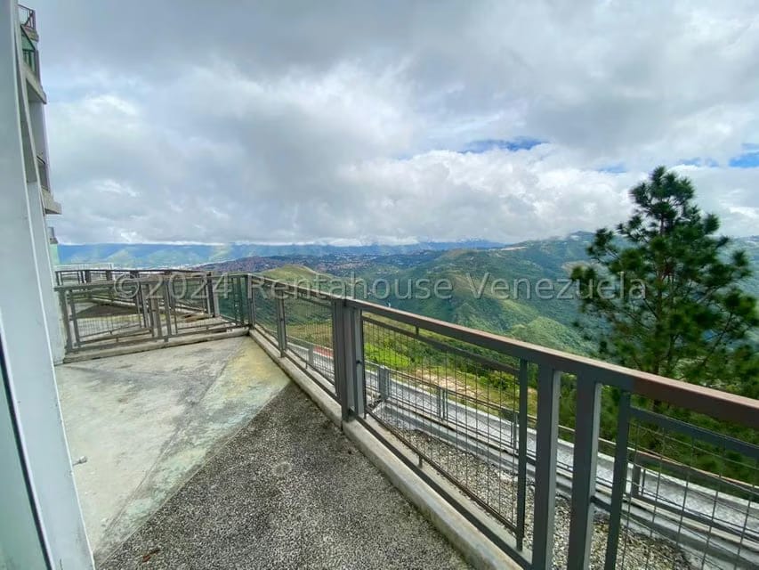 Apartamento (1 Nivel) en Venta en Loma Linda, Distrito Metropolitano - 4