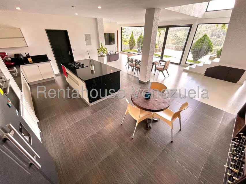 Casa (Duplex) en Venta en Club de Campo, Miranda - 14