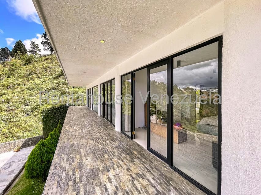 Casa (Duplex) en Venta en Club de Campo, Miranda - 30