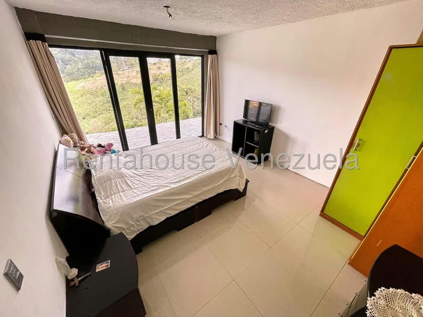 Casa (Duplex) en Venta en Club de Campo, Miranda - 34