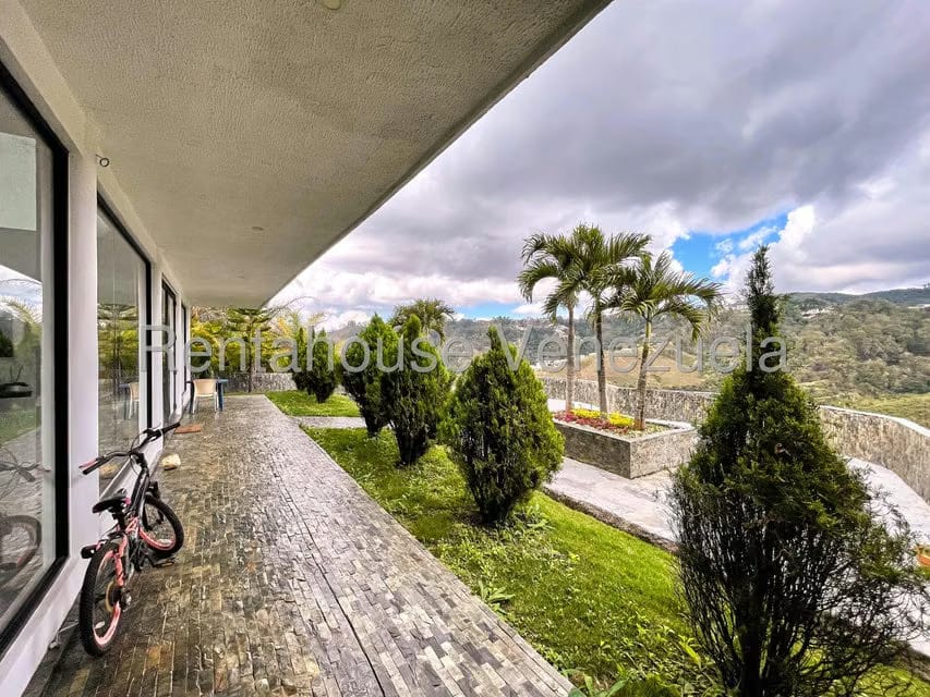Casa (Duplex) en Venta en Club de Campo, Miranda - 46