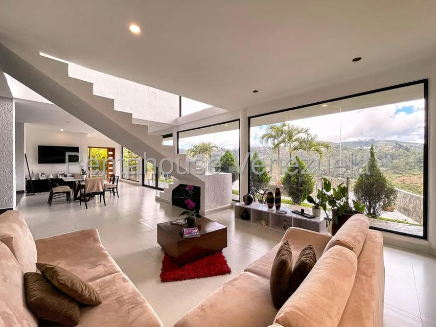 Casa (Duplex) en Venta en Club de Campo, Miranda - 9