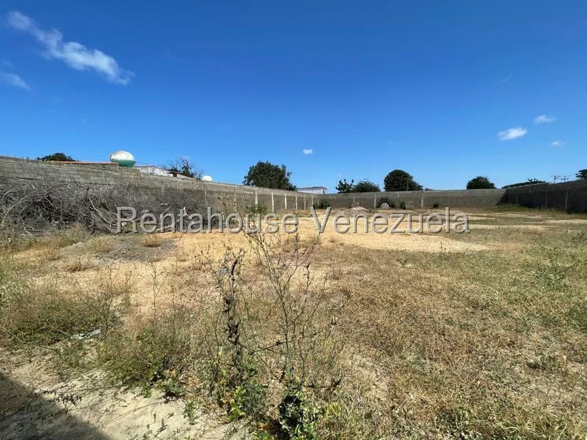 Terreno (Comercial) en Venta en Nuevo Pueblo, Falcon - 4