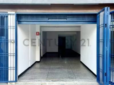 En Venta Local en Zona Comercial en Centro de Barquisimeto - 3