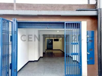 En Venta Local en Zona Comercial en Centro de Barquisimeto - 4