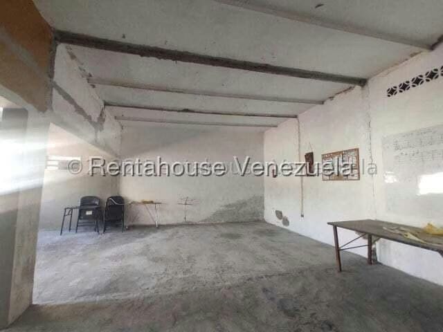 Casa (1 Nivel) en Venta en Zona Oeste, Lara - 14