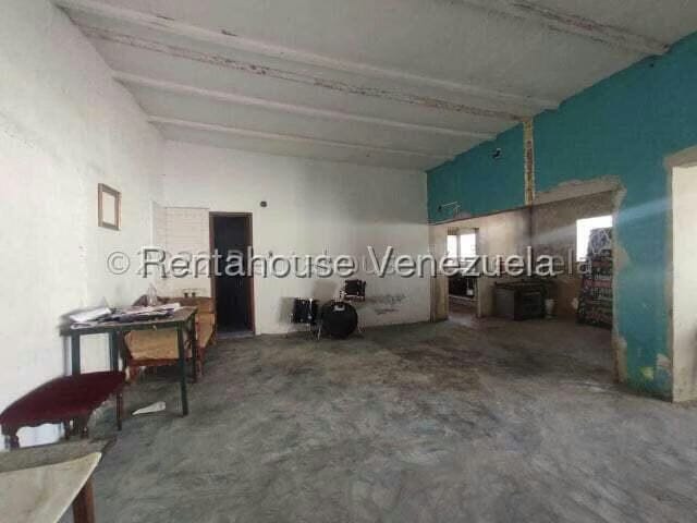 Casa (1 Nivel) en Venta en Zona Oeste, Lara - 10