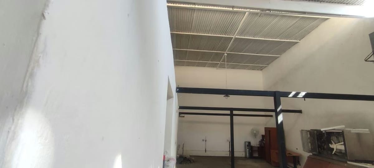 Venta de Galpón Ejido Mérida Sector Centenario - 11