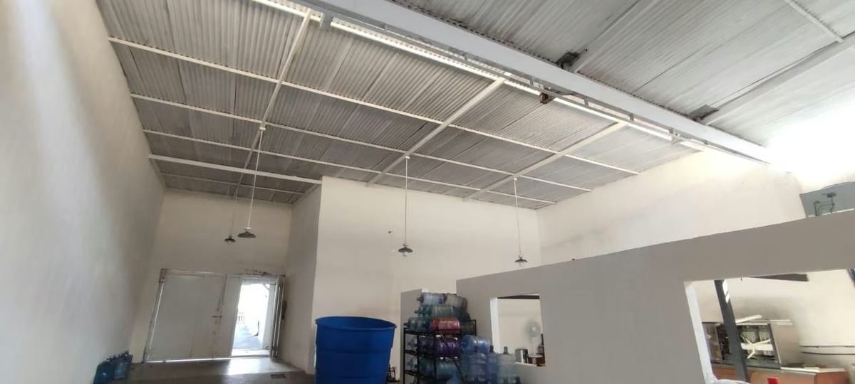 Venta de Galpón Ejido Mérida Sector Centenario - 8