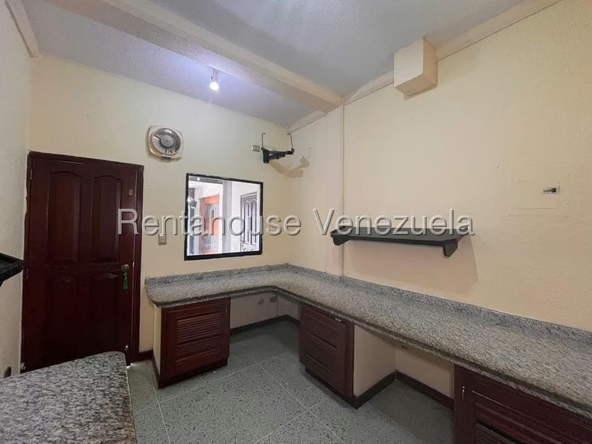 Comercial (Local Comercial) en Alquiler en Centro, Lara - 7