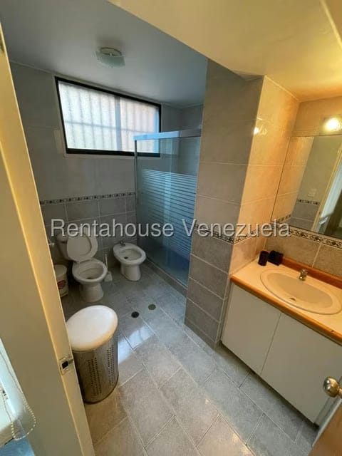 Apartamento (1 Nivel) en Alquiler en Prado Humboldt, Distrito Metropolitano - 18