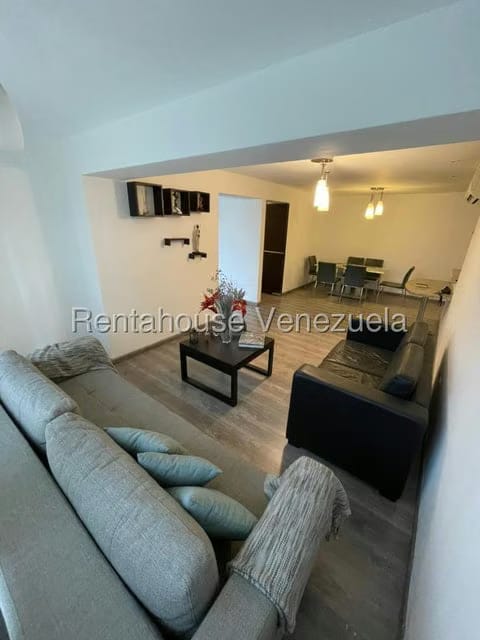 Apartamento (1 Nivel) en Alquiler en Prado Humboldt, Distrito Metropolitano - 6