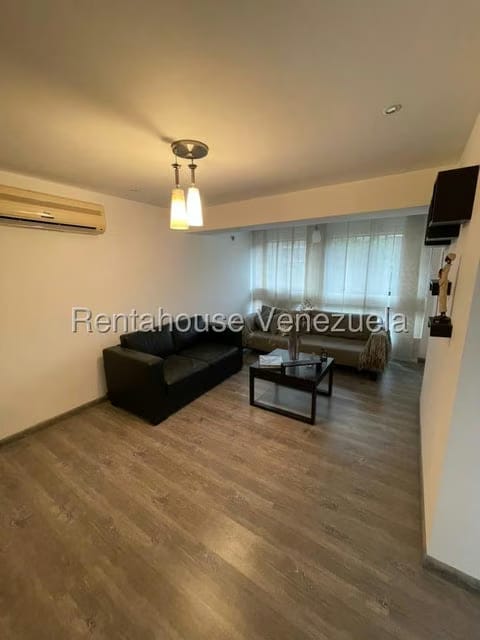Apartamento (1 Nivel) en Alquiler en Prado Humboldt, Distrito Metropolitano - 7