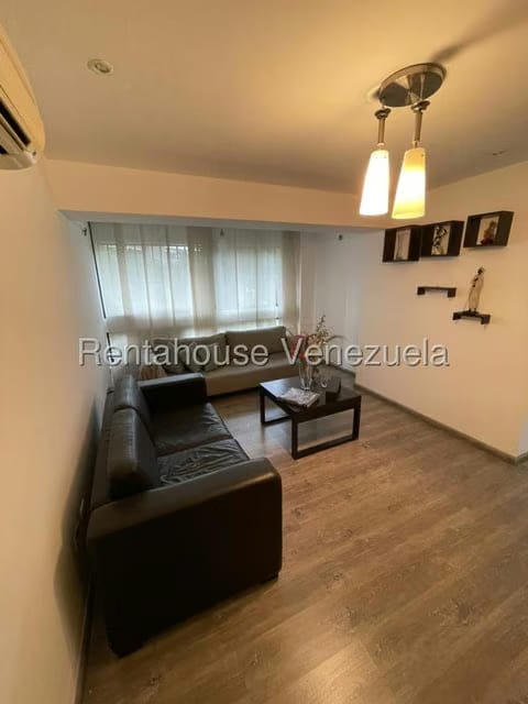 Apartamento (1 Nivel) en Alquiler en Prado Humboldt, Distrito Metropolitano - 8