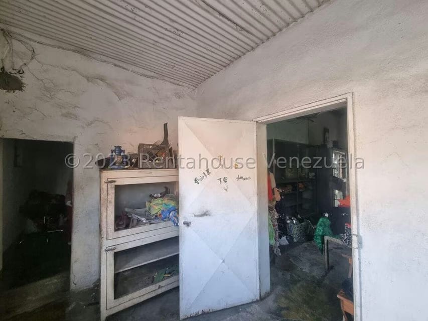 Casa (1 Nivel) en Venta en Del Este, Lara - 12