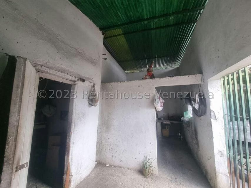 Casa (1 Nivel) en Venta en Del Este, Lara - 13