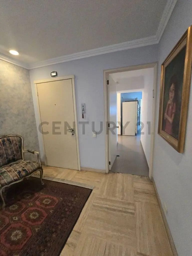 En Venta Apartamento en Altamira Norte | Frente al Colegio Britanico - 4