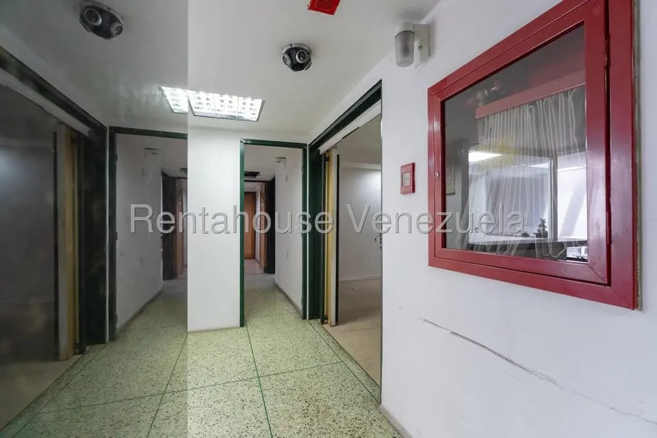 Comercial (Edificio) en Venta en Bello Monte, Distrito Metropolitano - 13