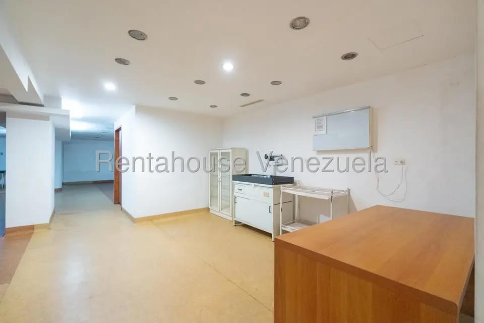 Comercial (Edificio) en Venta en Bello Monte, Distrito Metropolitano - 22