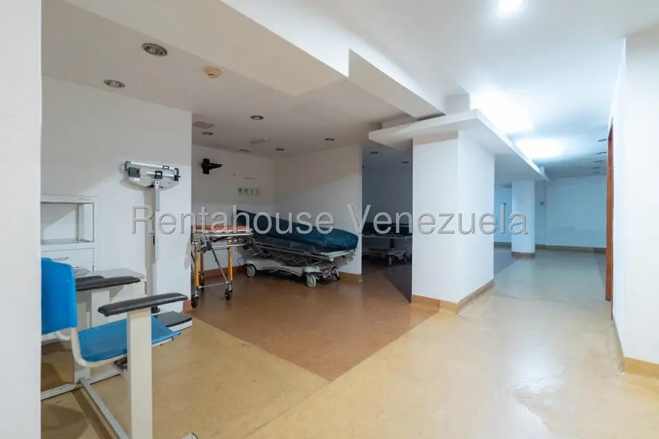 Comercial (Edificio) en Venta en Bello Monte, Distrito Metropolitano - 25