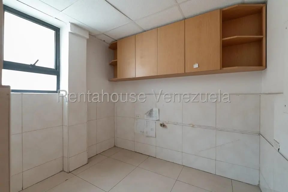 Comercial (Edificio) en Venta en Bello Monte, Distrito Metropolitano - 29