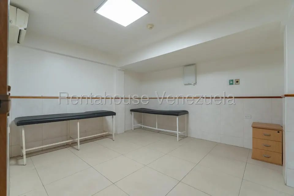Comercial (Edificio) en Venta en Bello Monte, Distrito Metropolitano - 31