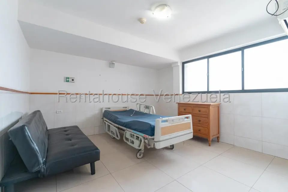 Comercial (Edificio) en Venta en Bello Monte, Distrito Metropolitano - 40
