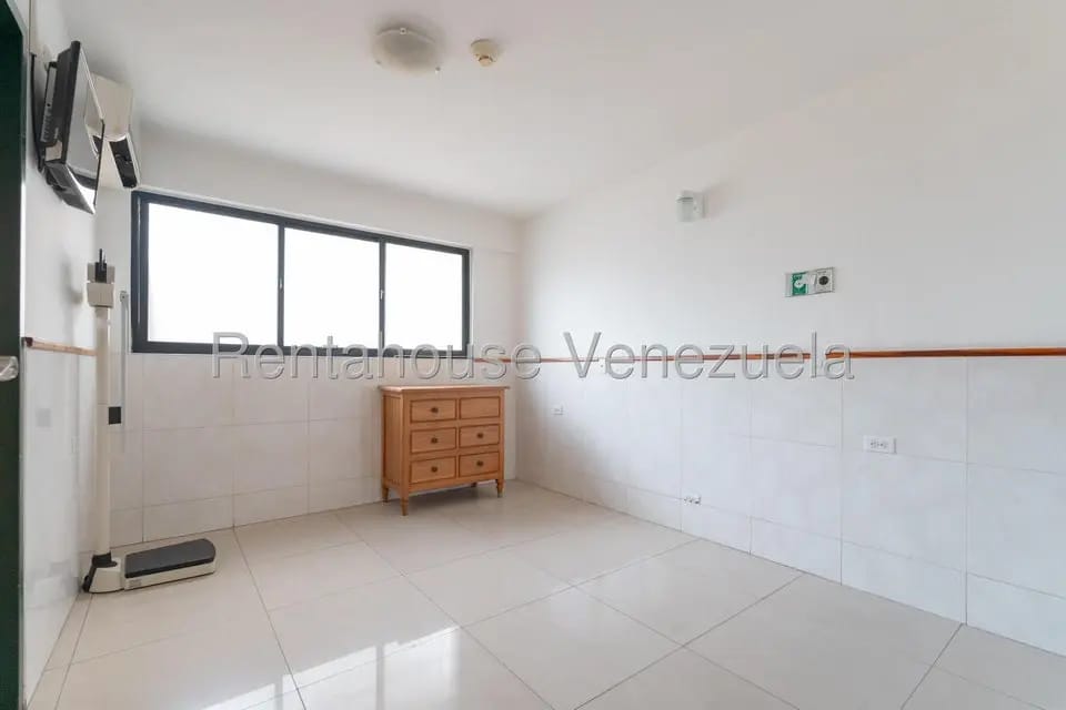 Comercial (Edificio) en Venta en Bello Monte, Distrito Metropolitano - 42