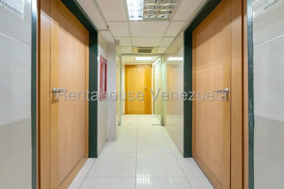 Comercial (Edificio) en Venta en Bello Monte, Distrito Metropolitano - 50