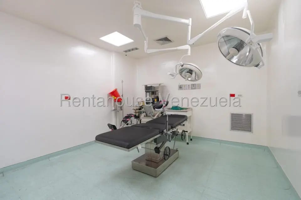 Comercial (Edificio) en Venta en Bello Monte, Distrito Metropolitano - 56