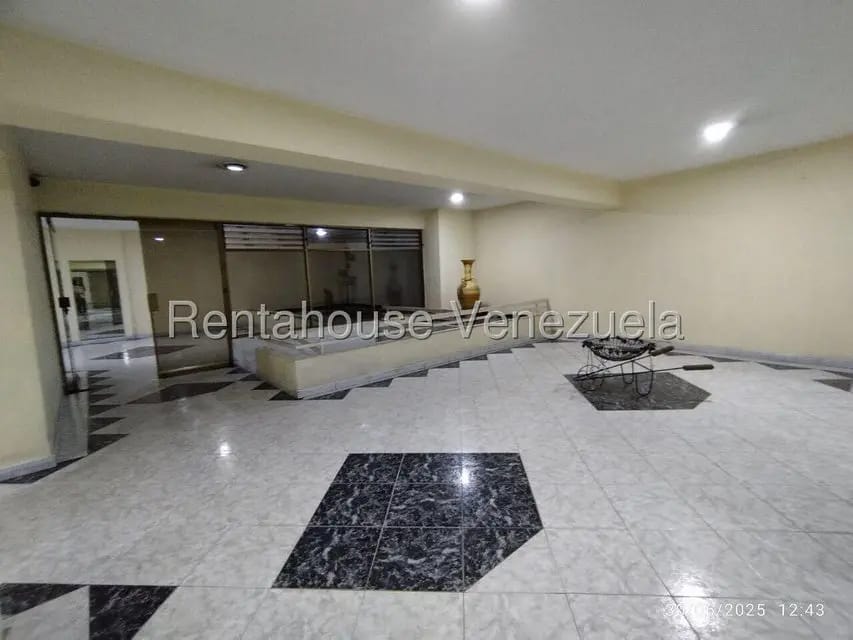 Apartamento (1 Nivel) en Venta en El Paraiso, Distrito Metropolitano - 12
