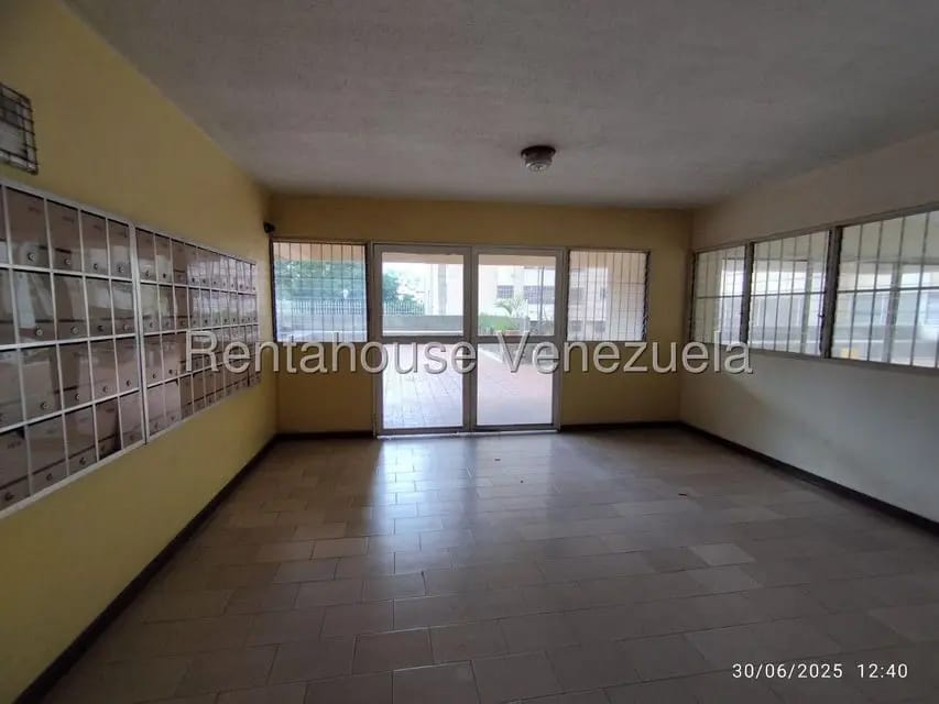 Apartamento (1 Nivel) en Venta en El Paraiso, Distrito Metropolitano - 15
